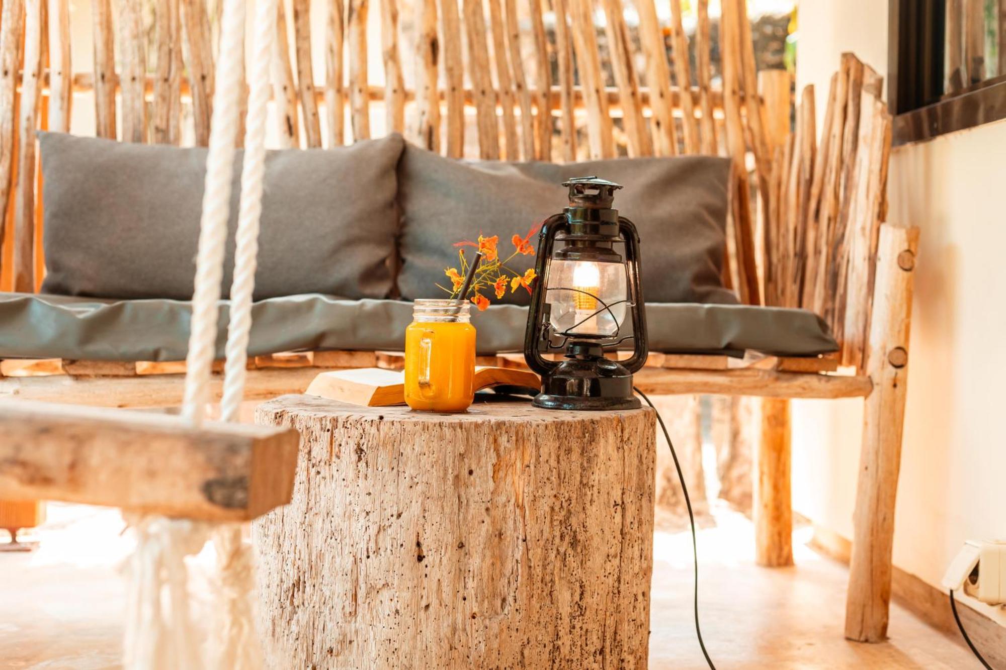 B4 Beach Club Paje Exterior photo