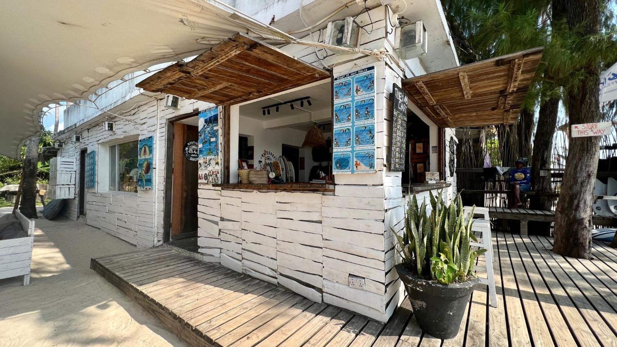 B4 Beach Club Paje Exterior photo